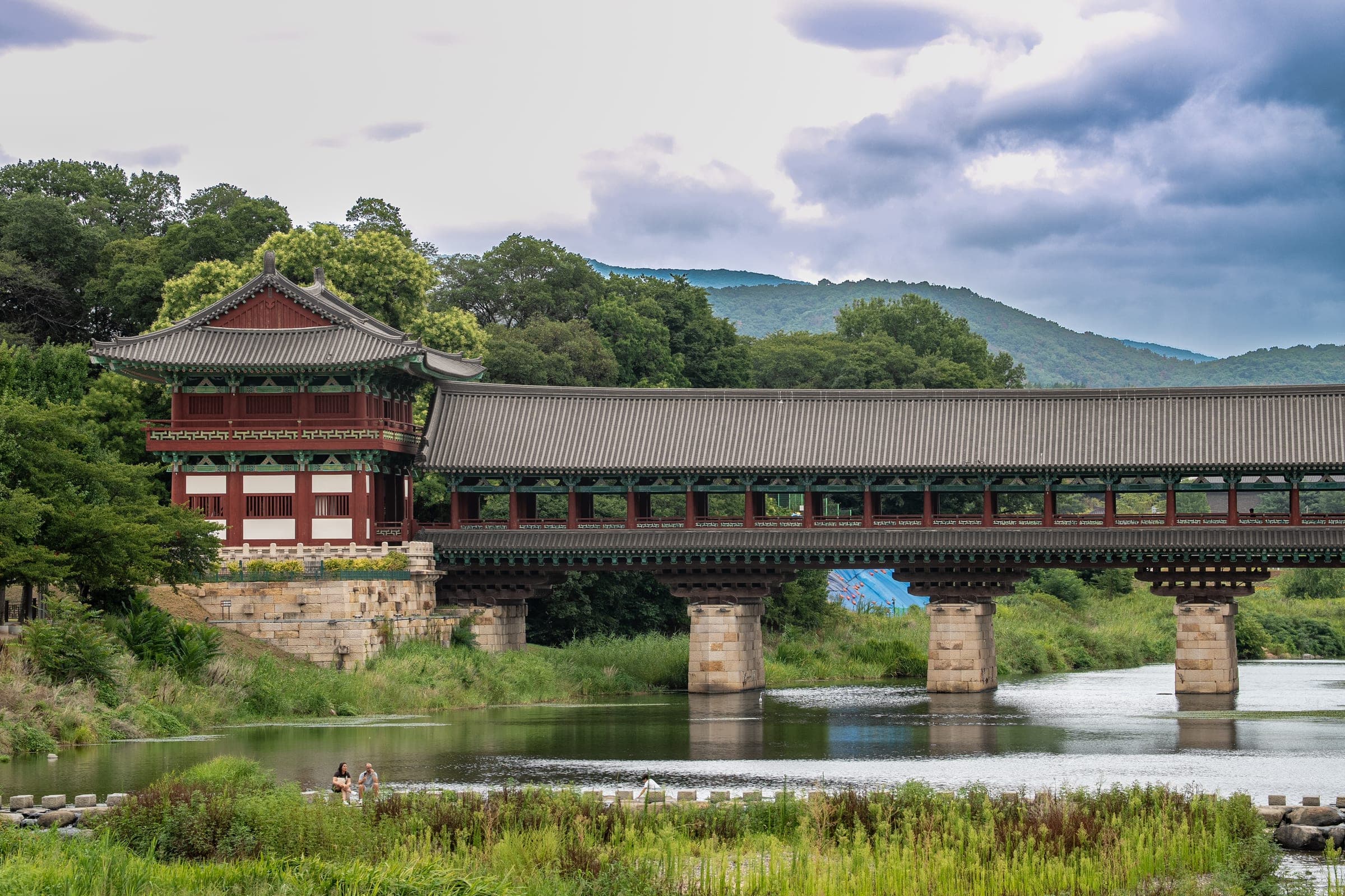 Covered bridge, wide view